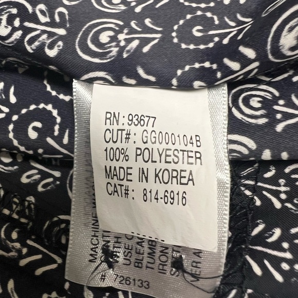 LIZ BAKER ESSENTIALS CLASSIC BUTTON UP POLYESTER BLOUSE. BLACK PATTERNED SIZE 16 - Picture 8 of 9